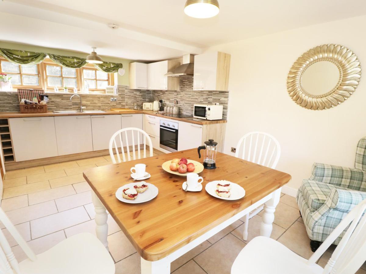 Loft Cottage Crakehall المظهر الخارجي الصورة